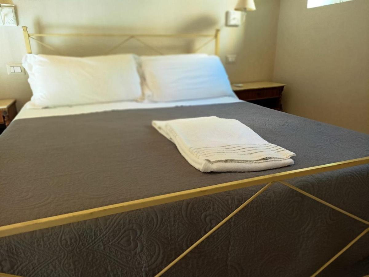 Relais Real Collegio Hotel Noli Eksteriør billede